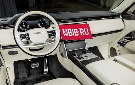 Land Rover Range Rover IV рестайлинг, 2025 год, 29 794 000 рублей, 3 фотография