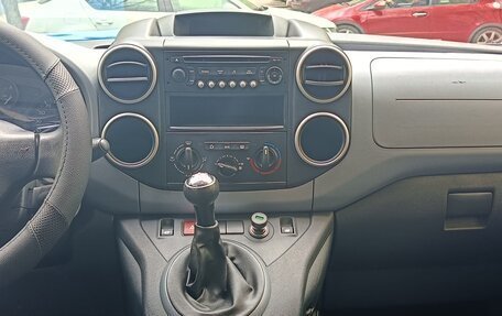 Citroen Berlingo II рестайлинг, 2011 год, 850 000 рублей, 10 фотография