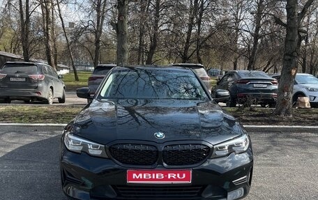 BMW 3 серия, 2019 год, 3 650 000 рублей, 1 фотография