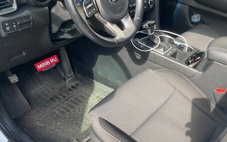 KIA Sportage IV рестайлинг, 2020 год, 2 430 000 рублей, 7 фотография