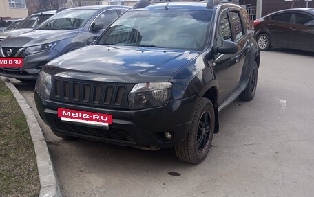 Renault Duster I рестайлинг, 2013 год, 885 000 рублей, 2 фотография