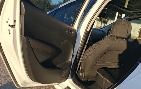 Peugeot 308 II, 2009 год, 650 000 рублей, 10 фотография