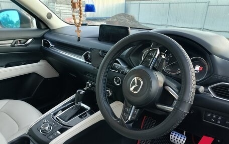 Mazda CX-5 II, 2018 год, 2 600 000 рублей, 18 фотография