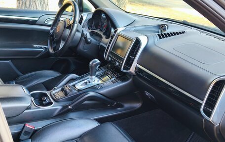 Porsche Cayenne III, 2011 год, 2 600 000 рублей, 15 фотография