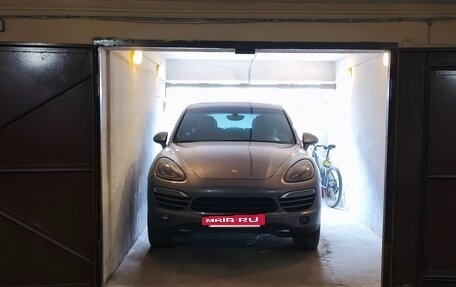 Porsche Cayenne III, 2011 год, 2 600 000 рублей, 20 фотография