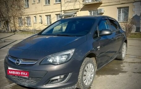 Opel Astra J, 2013 год, 550 000 рублей, 3 фотография