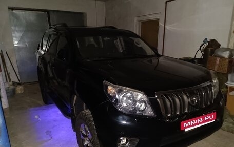 Toyota Land Cruiser Prado 150 рестайлинг 2, 2011 год, 3 999 000 рублей, 5 фотография