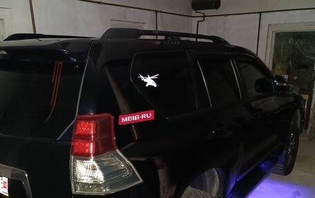 Toyota Land Cruiser Prado 150 рестайлинг 2, 2011 год, 3 999 000 рублей, 6 фотография