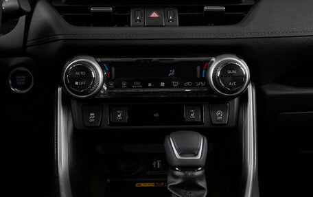 Toyota RAV4, 2025 год, 5 100 000 рублей, 14 фотография