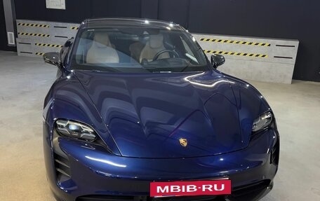 Porsche Taycan I, 2021 год, 12 900 000 рублей, 2 фотография