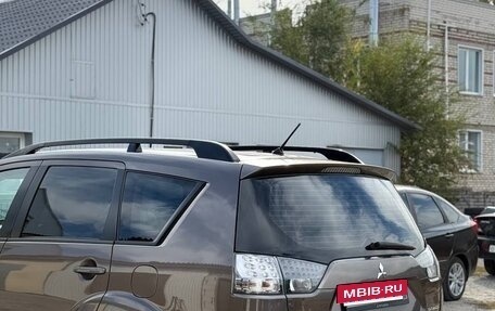 Mitsubishi Outlander III рестайлинг 3, 2010 год, 1 050 000 рублей, 5 фотография