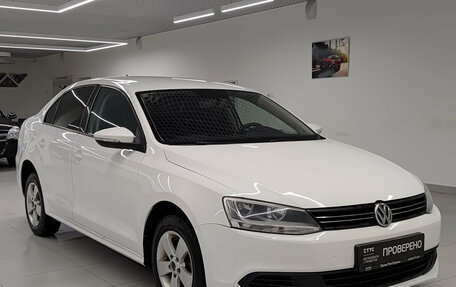 Volkswagen Jetta VI, 2014 год, 675 000 рублей, 3 фотография