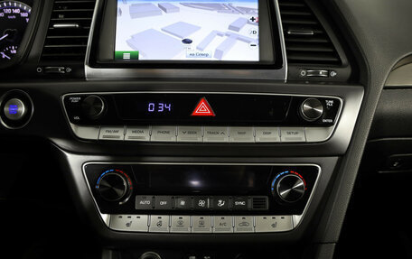 Hyundai Sonata VII, 2019 год, 1 969 000 рублей, 13 фотография