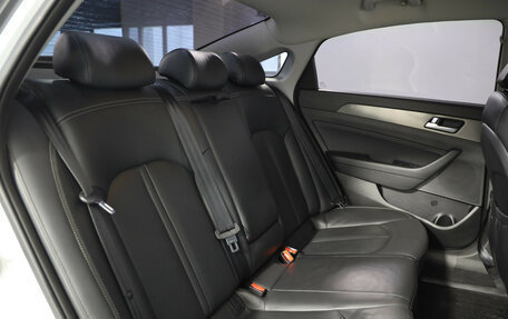 Hyundai Sonata VII, 2019 год, 1 969 000 рублей, 20 фотография