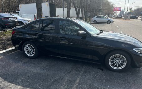 BMW 3 серия, 2019 год, 3 650 000 рублей, 3 фотография