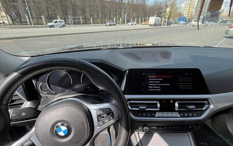 BMW 3 серия, 2019 год, 3 650 000 рублей, 12 фотография