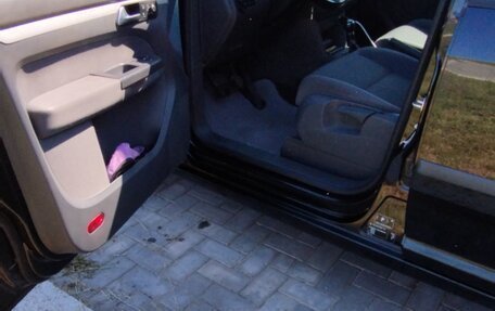 Volkswagen Touran III, 2012 год, 850 000 рублей, 11 фотография