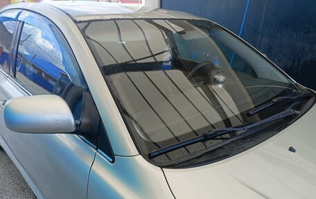 Toyota Avensis III рестайлинг, 2004 год, 570 000 рублей, 5 фотография