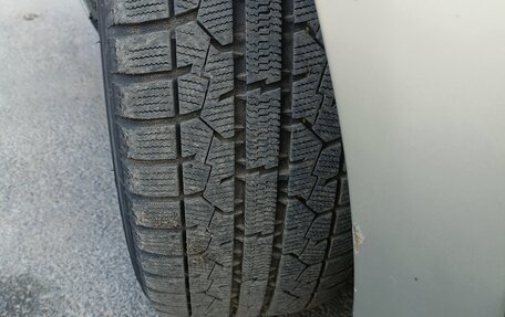 Toyota Avensis III рестайлинг, 2004 год, 570 000 рублей, 2 фотография