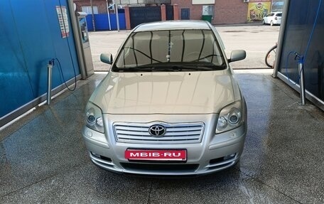 Toyota Avensis III рестайлинг, 2004 год, 570 000 рублей, 3 фотография