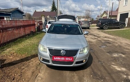 Volkswagen Passat B6, 2006 год, 530 000 рублей, 2 фотография