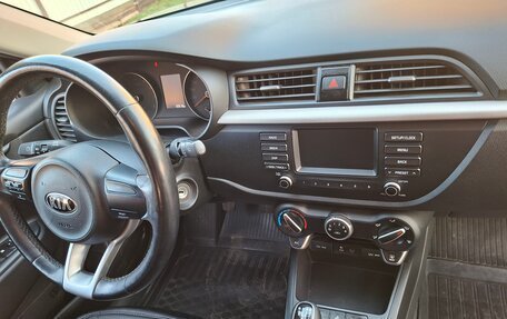 KIA Rio IV, 2017 год, 1 350 000 рублей, 5 фотография