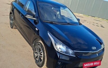 KIA Rio IV, 2017 год, 1 350 000 рублей, 3 фотография