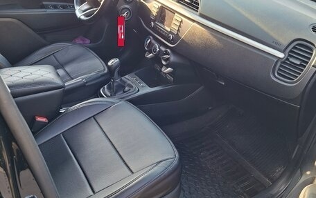 KIA Rio IV, 2017 год, 1 350 000 рублей, 4 фотография