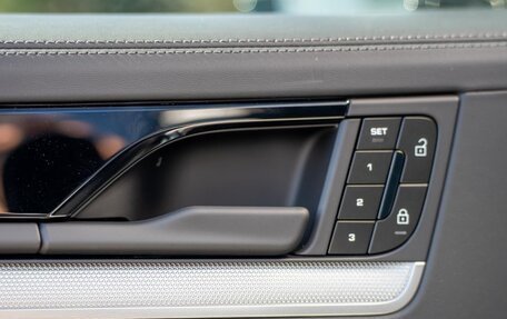 Porsche Cayenne III, 2025 год, 13 450 000 рублей, 12 фотография