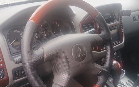 Mitsubishi Pajero III рестайлинг, 2006 год, 900 000 рублей, 5 фотография