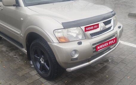 Mitsubishi Pajero III рестайлинг, 2006 год, 900 000 рублей, 10 фотография
