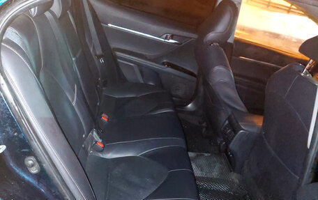 Toyota Camry, 2020 год, 1 650 000 рублей, 2 фотография