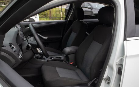 Ford Mondeo IV, 2013 год, 815 000 рублей, 10 фотография