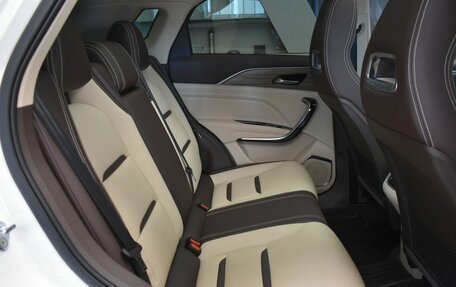 FAW Bestune T77, 2023 год, 1 765 000 рублей, 21 фотография