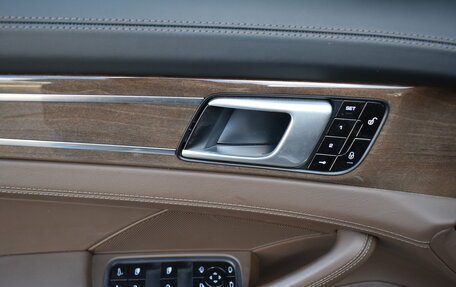 Porsche Panamera II рестайлинг, 2018 год, 6 400 000 рублей, 30 фотография