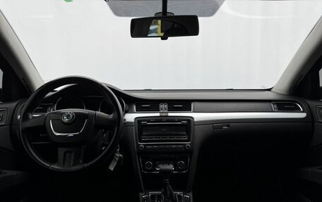 Skoda Superb III рестайлинг, 2012 год, 750 000 рублей, 15 фотография