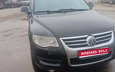 Volkswagen Touareg III, 2010 год, 950 000 рублей, 6 фотография