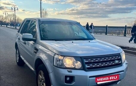 Land Rover Freelander II рестайлинг 2, 2010 год, 895 000 рублей, 3 фотография