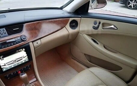 Mercedes-Benz CLS, 2006 год, 925 000 рублей, 11 фотография