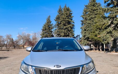 KIA Rio III рестайлинг, 2013 год, 890 000 рублей, 36 фотография