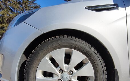 KIA Rio III рестайлинг, 2013 год, 890 000 рублей, 29 фотография