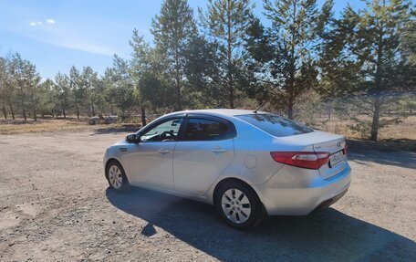 KIA Rio III рестайлинг, 2013 год, 890 000 рублей, 40 фотография