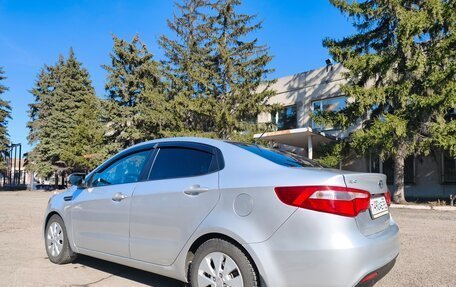 KIA Rio III рестайлинг, 2013 год, 890 000 рублей, 31 фотография