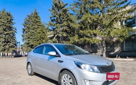 KIA Rio III рестайлинг, 2013 год, 890 000 рублей, 37 фотография