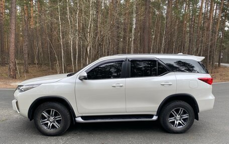 Toyota Fortuner II, 2018 год, 3 700 000 рублей, 2 фотография