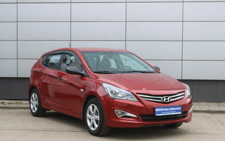 Hyundai Solaris II рестайлинг, 2015 год, 955 000 рублей, 3 фотография