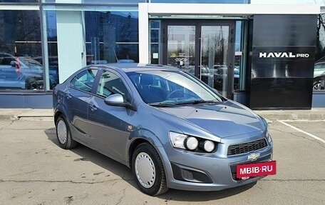 Chevrolet Aveo III, 2015 год, 932 000 рублей, 3 фотография