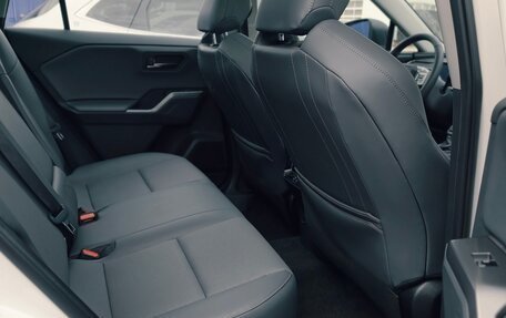 Toyota RAV4, 2025 год, 4 650 000 рублей, 5 фотография