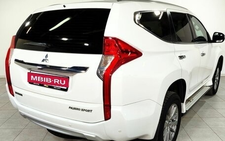 Mitsubishi Pajero Sport III рестайлинг, 2018 год, 3 100 000 рублей, 5 фотография