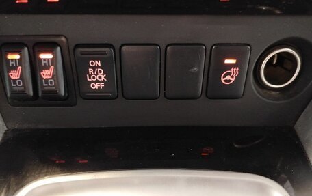 Mitsubishi Pajero Sport III рестайлинг, 2018 год, 3 100 000 рублей, 15 фотография